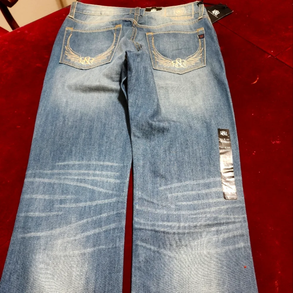 Rock And Republic  Men's Jeans 31x32 Straight Leg Casual Distressed - Picture 14 of 16